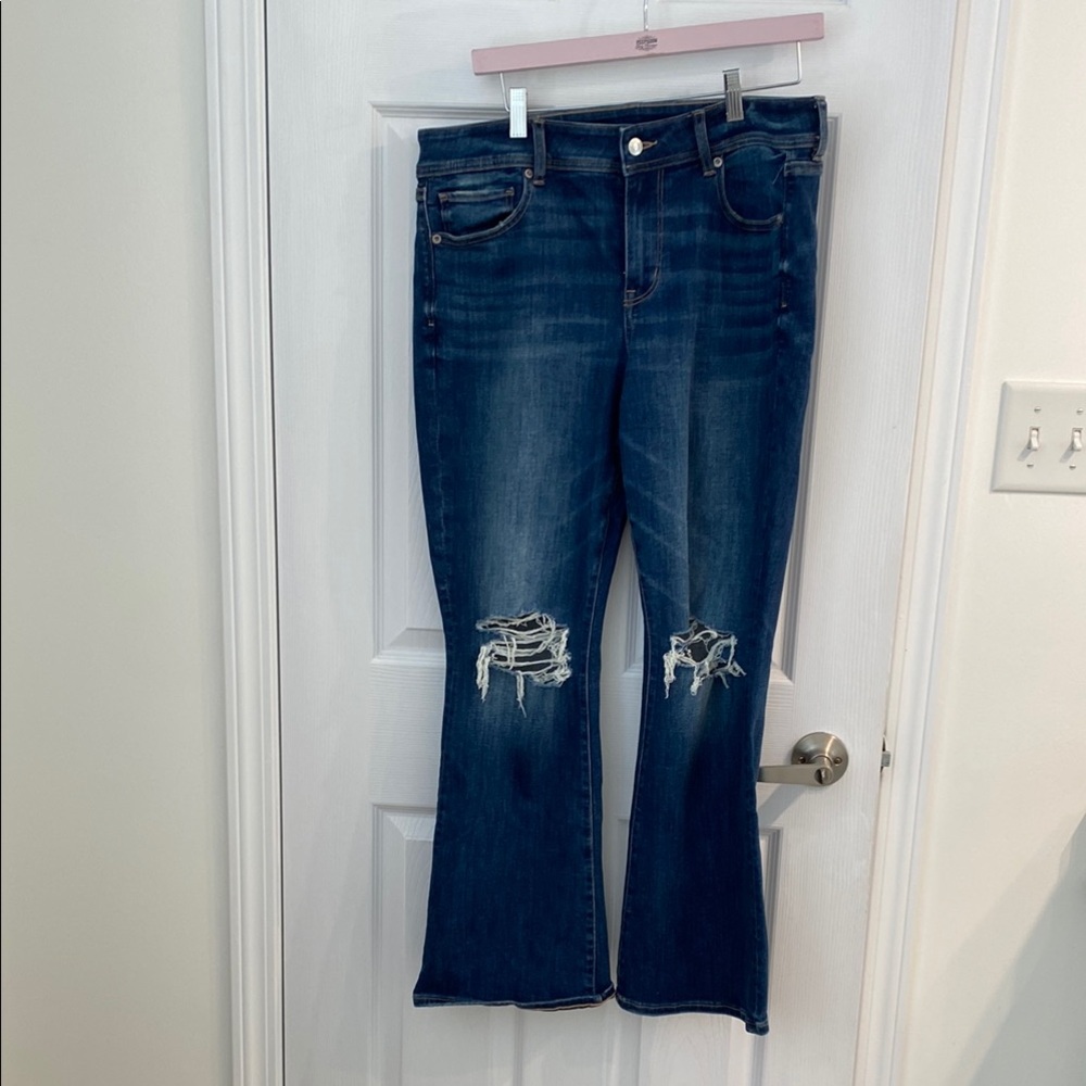 American Eagle Blue Distressed Women's Jeans